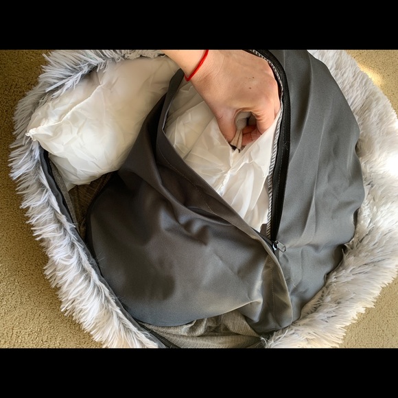 ERGONOMIC LUXURY PET MICRO-BEAD BEAN-BAG BED 🛏 - Picture 2 of 7